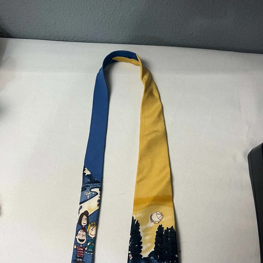 Vintage Peanuts Snoopy Golf Tie Birdie on the Green Novelty‎ Cartoon Necktie